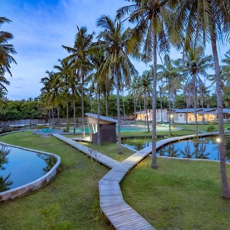 Pravasa Gili Resort By Kajane Gili Meno Bagian luar foto